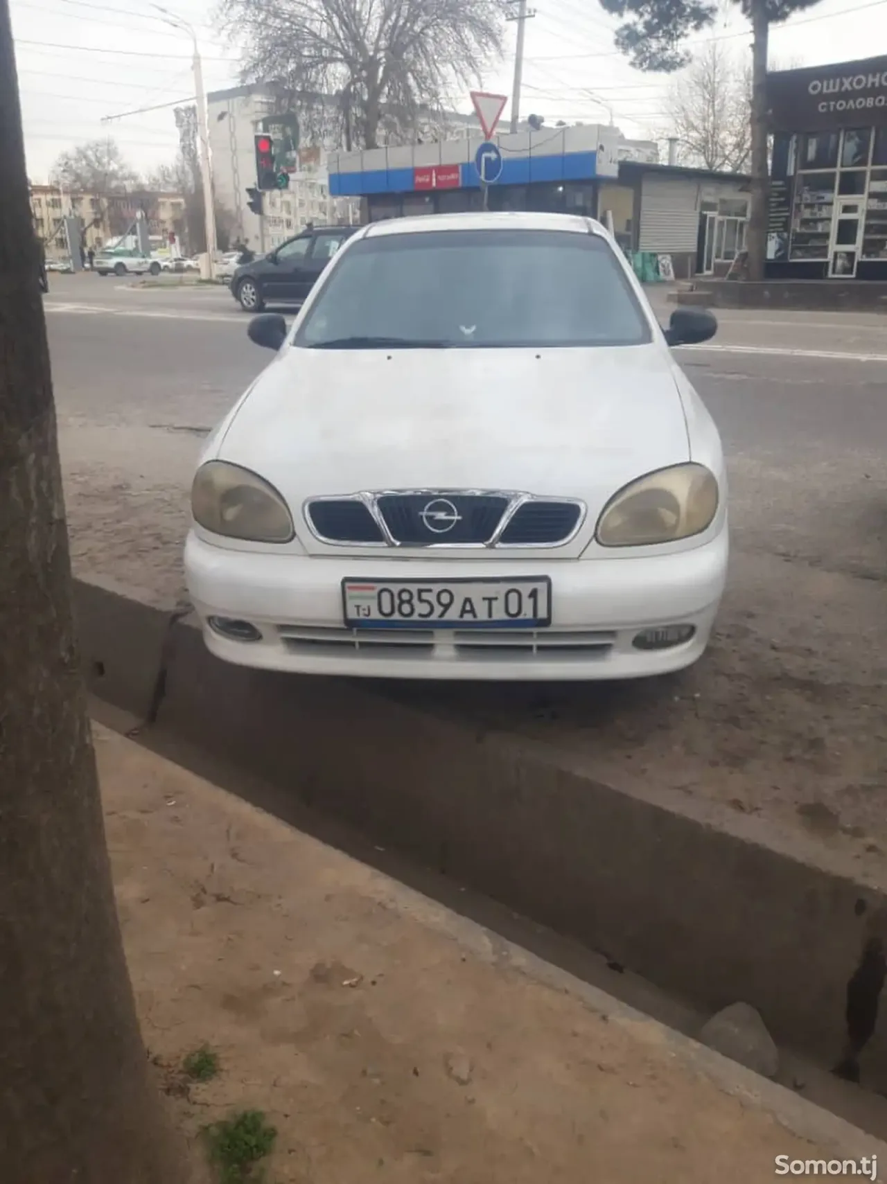 Daewoo Lanos 1997 · 1.6 MT