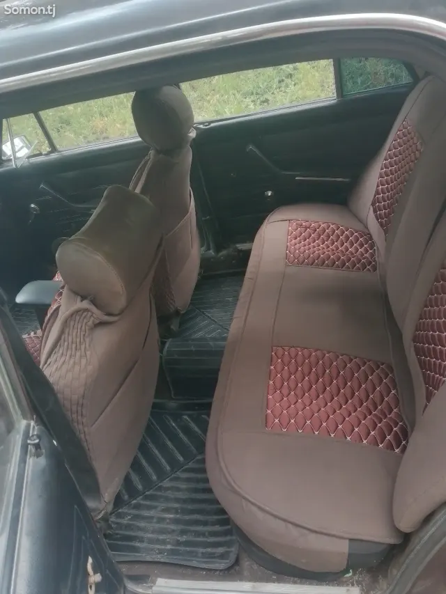 Lada (ВАЗ) 2106 1989 · 1.6 MT