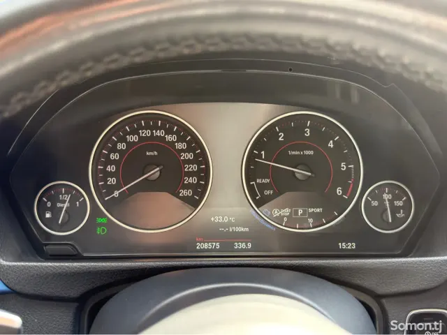 BMW 3 series 2017 · 2.0 AT