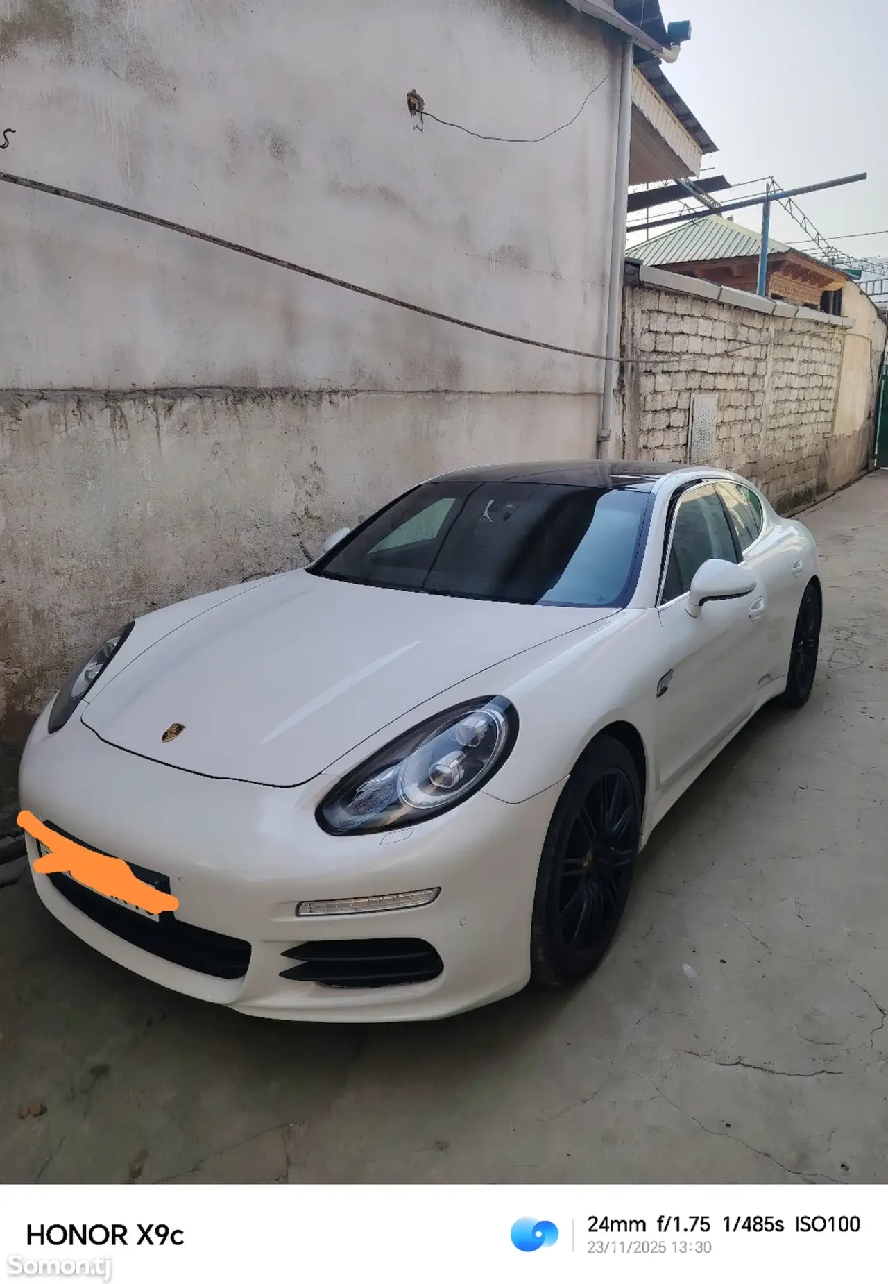 Porsche Panamera 2011 · 4.8 AT