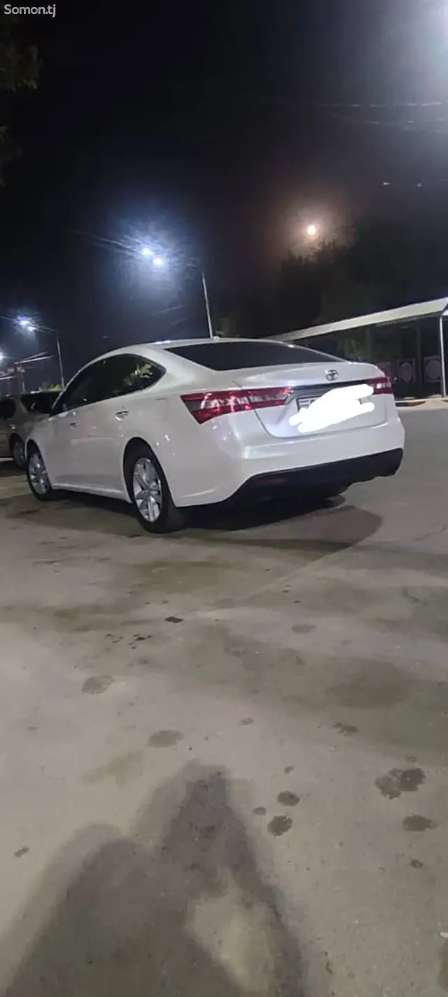 Toyota Avalon 2013 · 3.5 AT