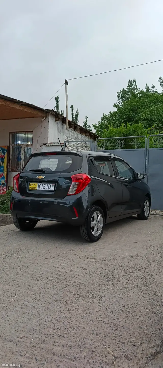 Chevrolet Spark 2016 · 1.3 AT