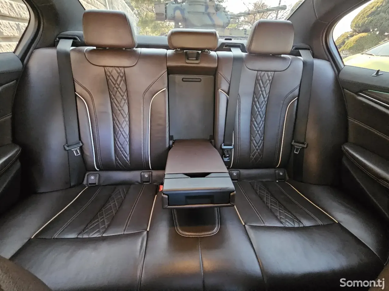 BMW 5 series 2017 · 2.0 AT
