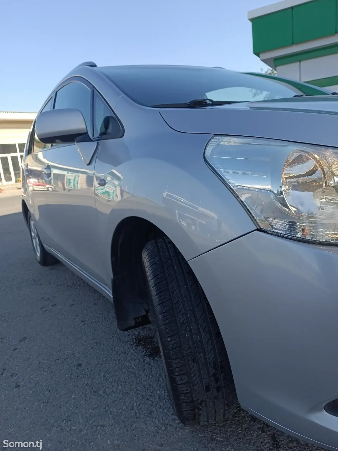 Toyota Corolla Verso 2009 · 1.9 MT