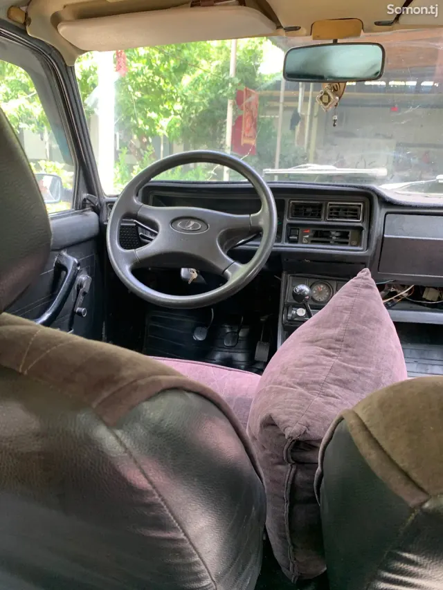 Lada (ВАЗ) 2107 2007 · 1.7 MT