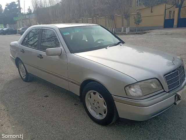 Mercedes-Benz C class 1994 · 1.8 AT