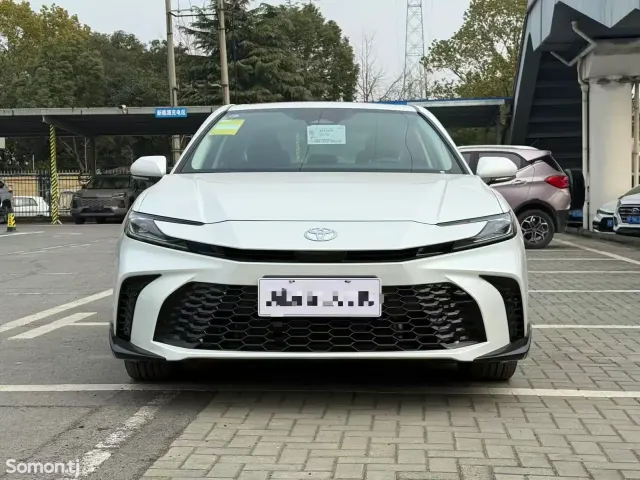 Toyota Camry 2026 · 2.0 AT