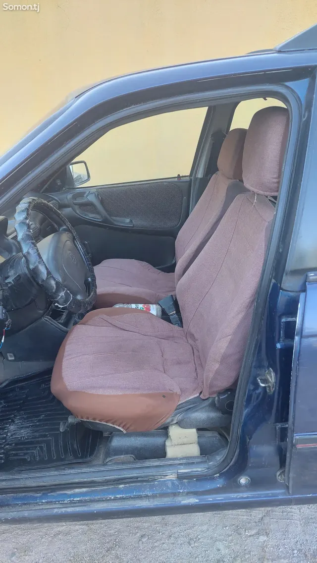 Opel Astra F 1993 · 4.6 AT