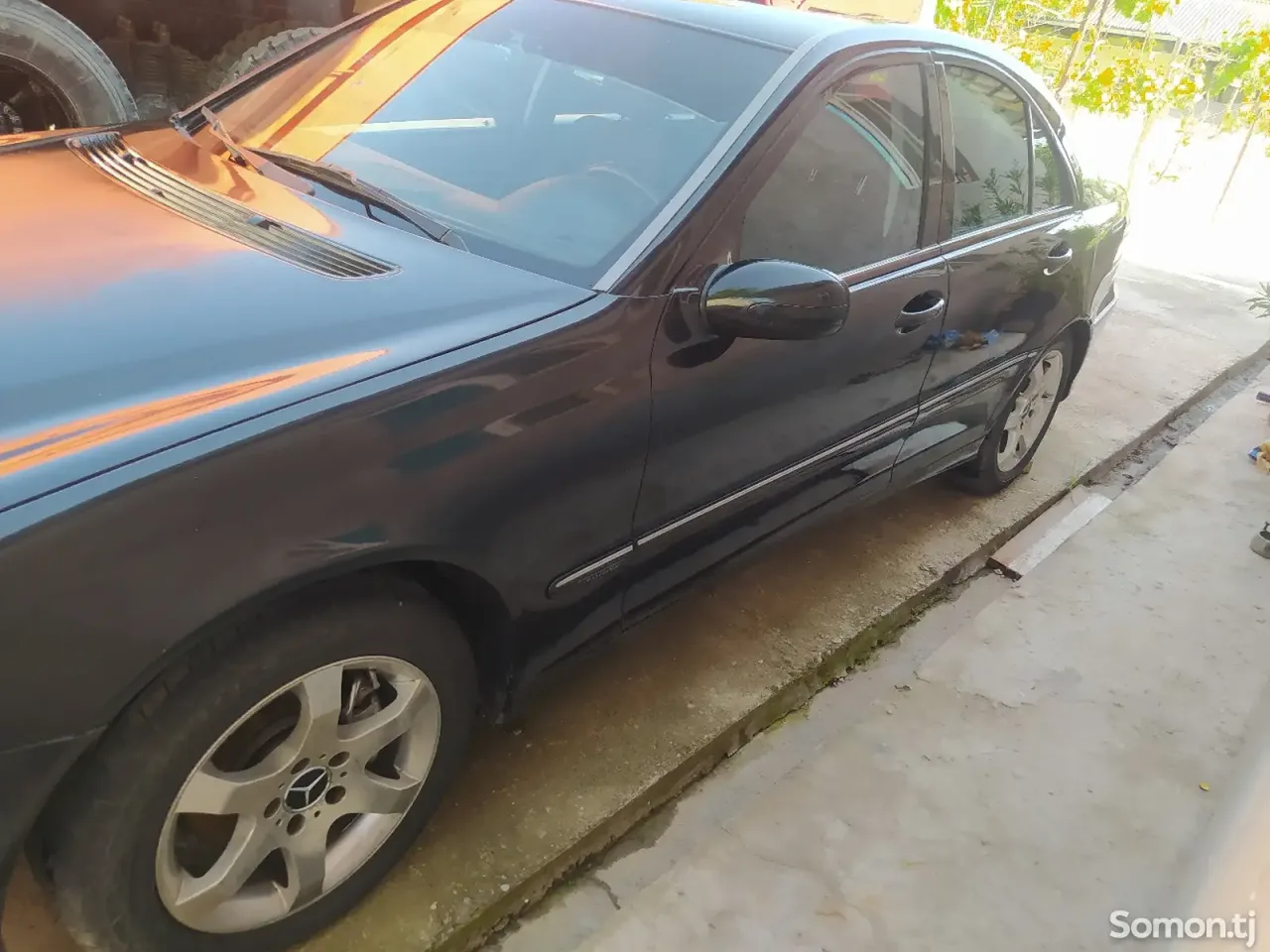 Mercedes-Benz C class 2000 · 2.3 MT