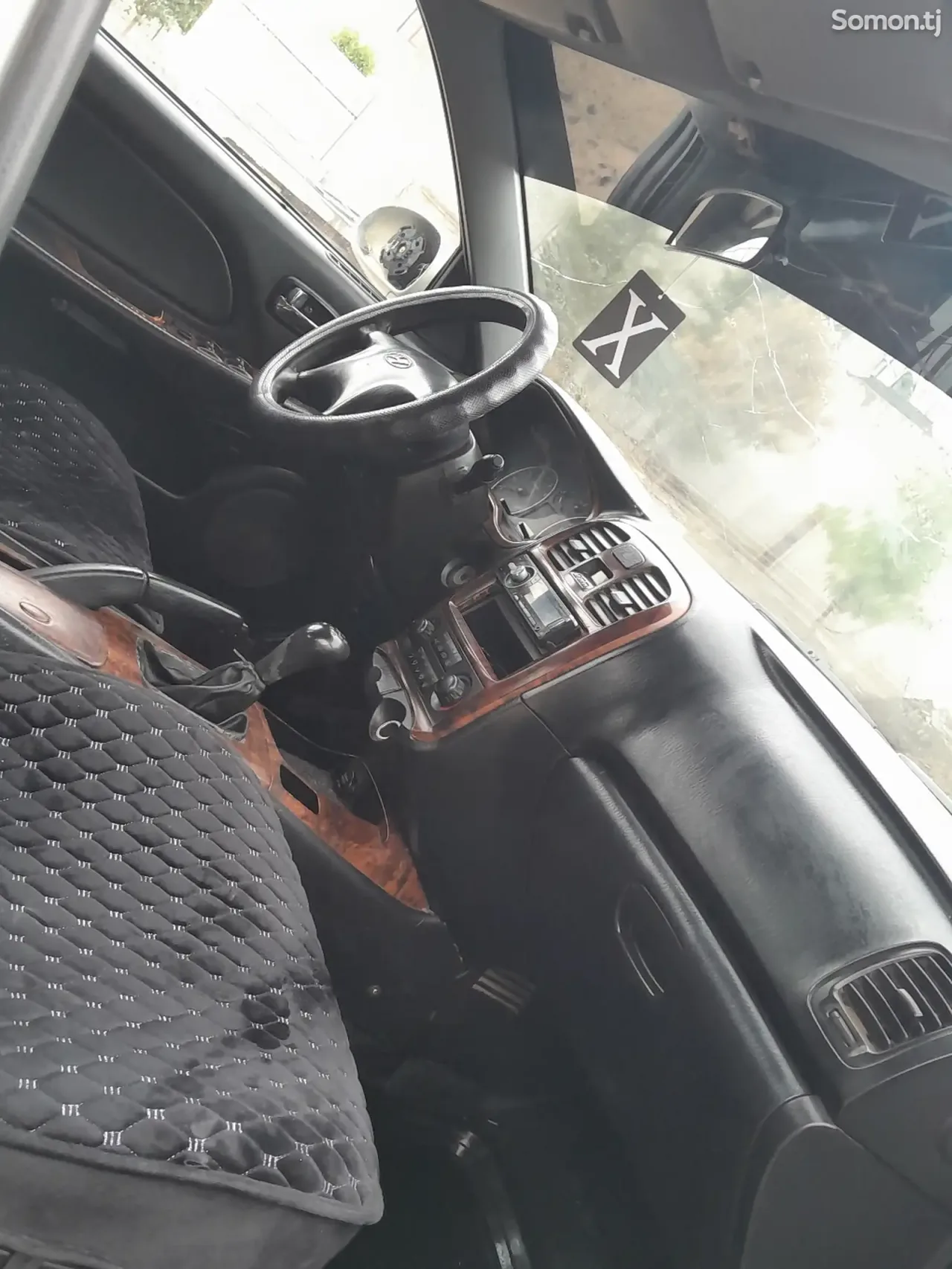 Hyundai Sonata 2004 · 2.0 MT