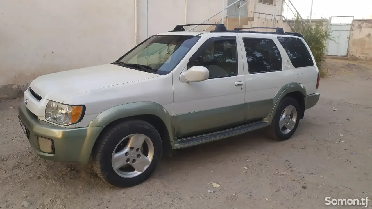 Infiniti QX series 2004 · AT