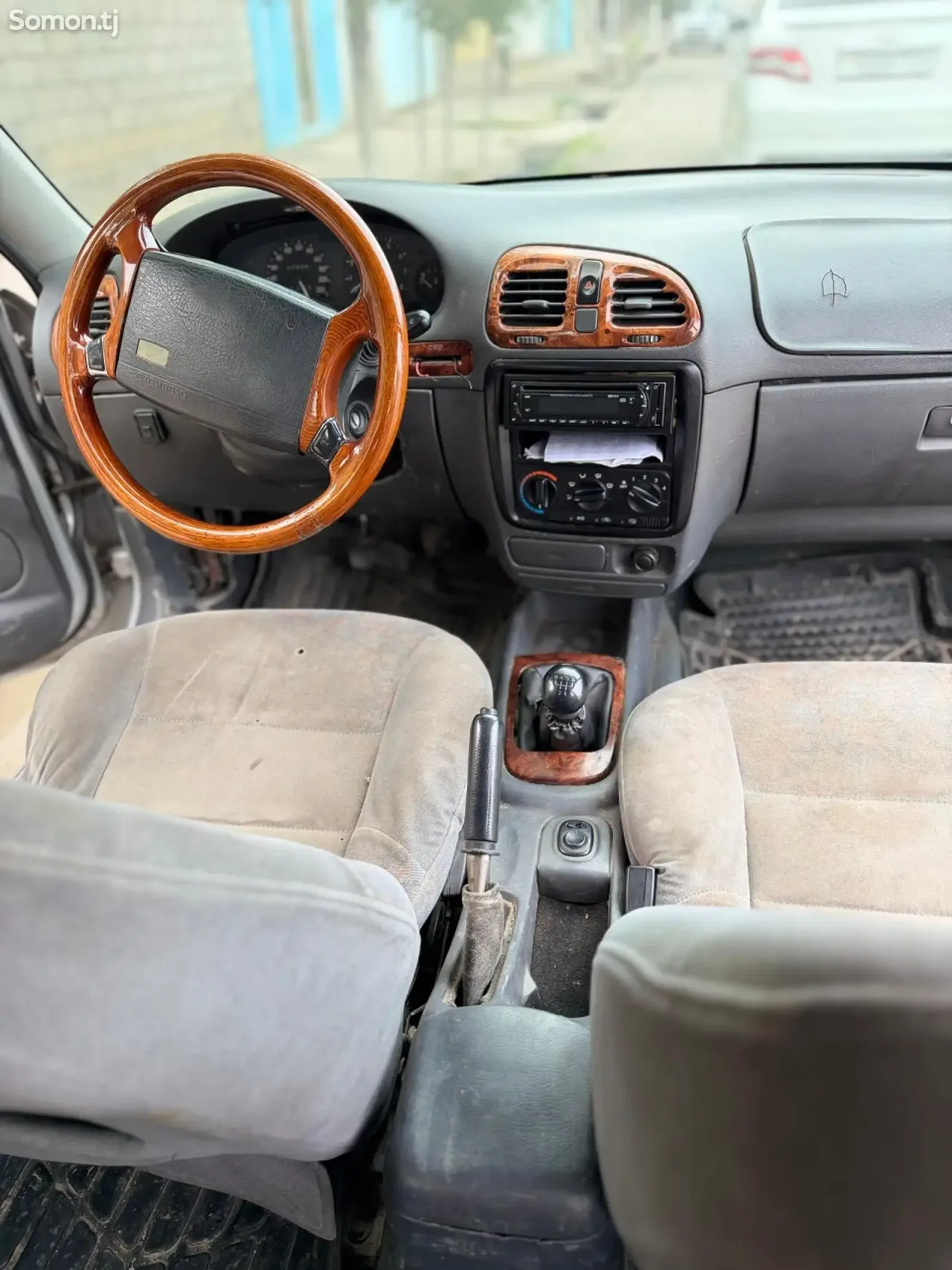 Daewoo Nubira 2000 · MT