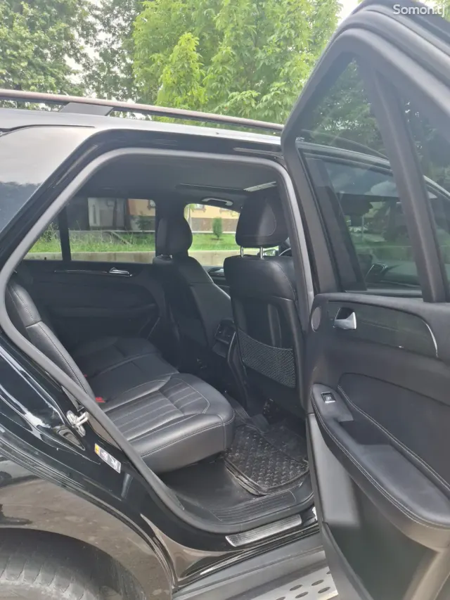 Mercedes-Benz GLE class 2018 · 3.5 AT