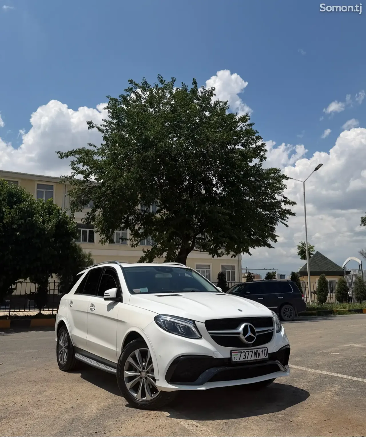 Mercedes-Benz GLE class 2016 · 3.5 AT