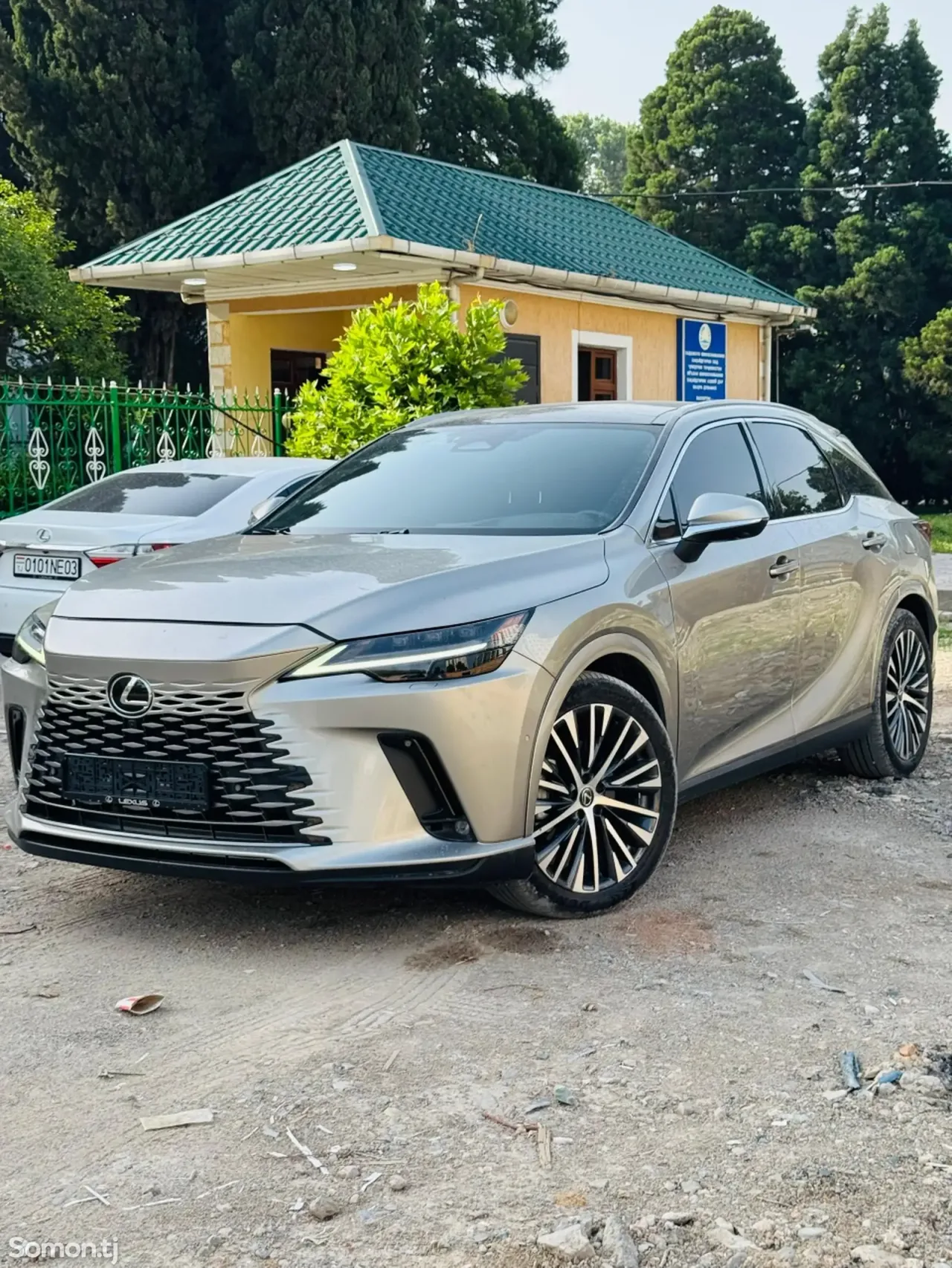 Lexus RX series 2024 · 3.5 AT