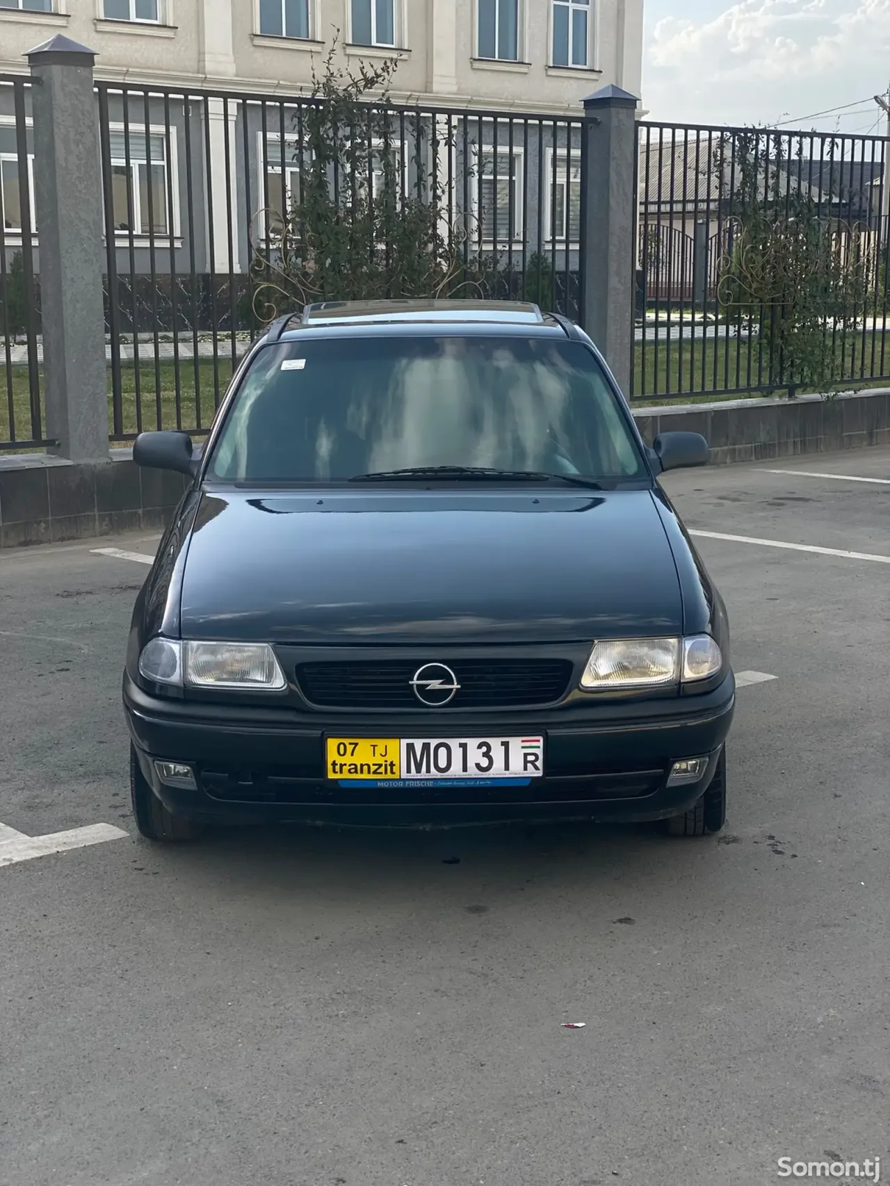 Opel Astra F 1995 · 1.6 MT