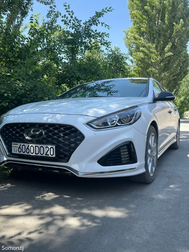 Hyundai Sonata 2018 · 2.0 AT