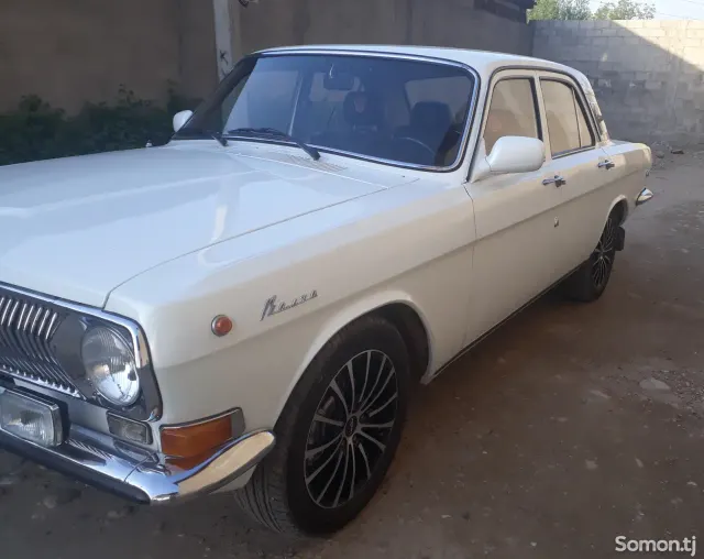 ГАЗ 24 1980 · 2.4 AT
