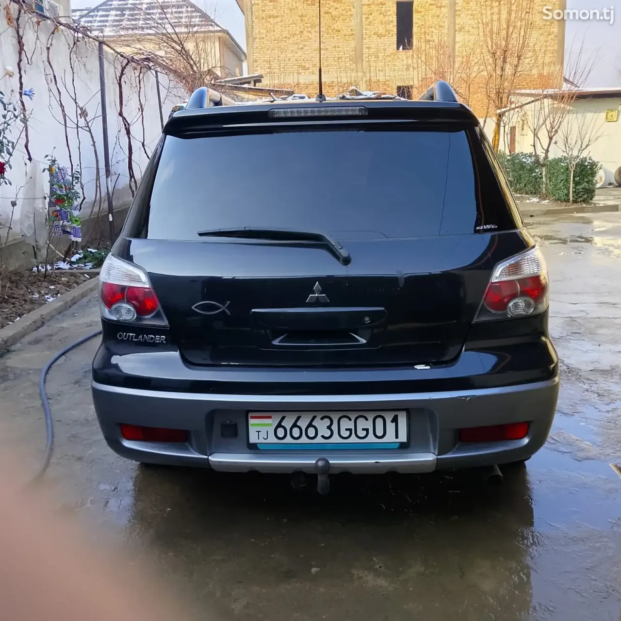 Mitsubishi Outlander 2006 · 2.0 MT