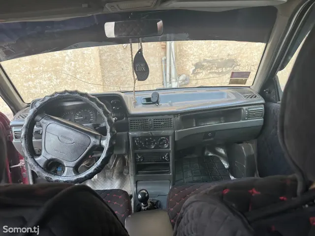 Daewoo Nexia 1996 · 1.6 MT