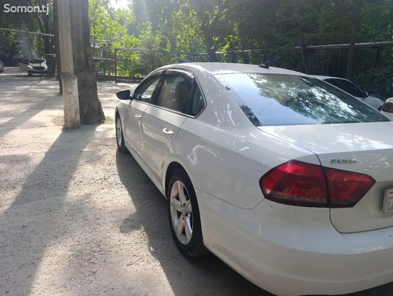 Volkswagen Passat 2014 · 2.5 AT