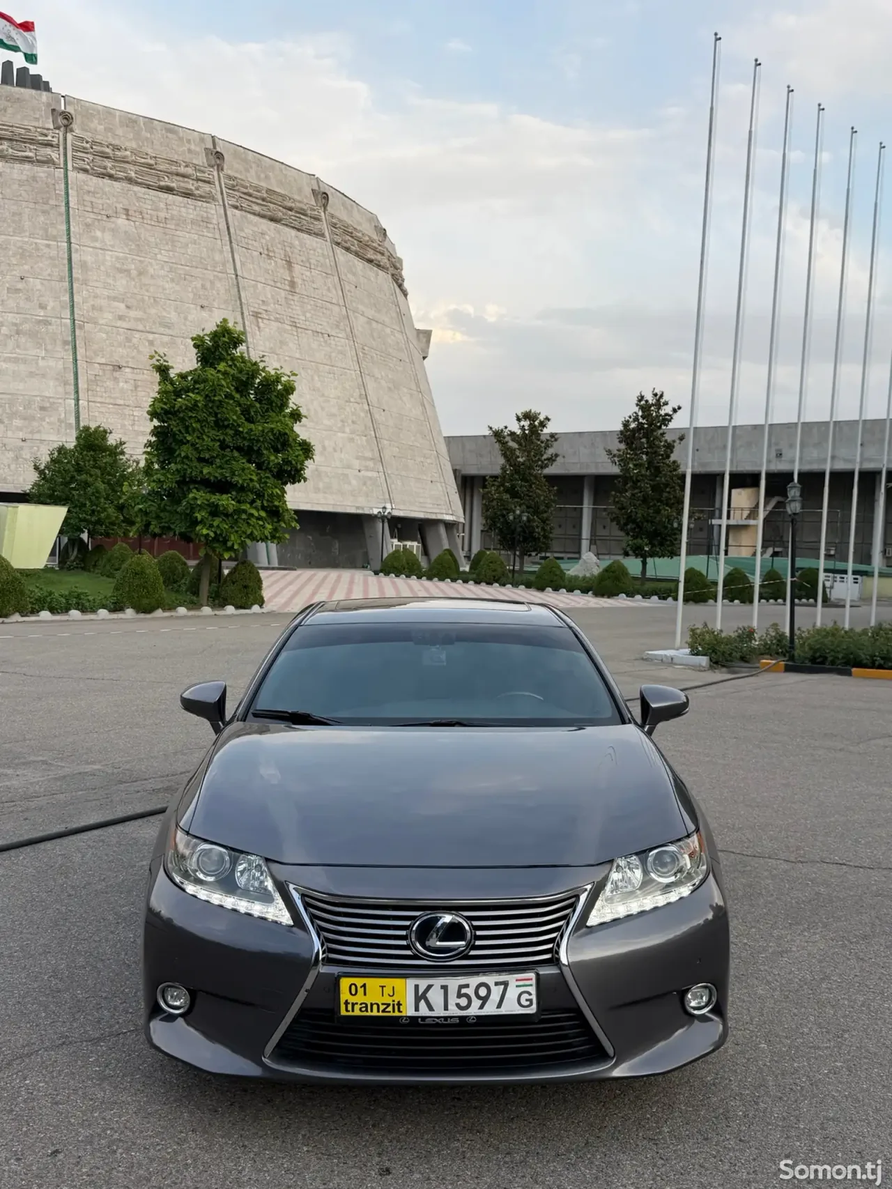 Lexus ES series 2014 · 3.0 AT