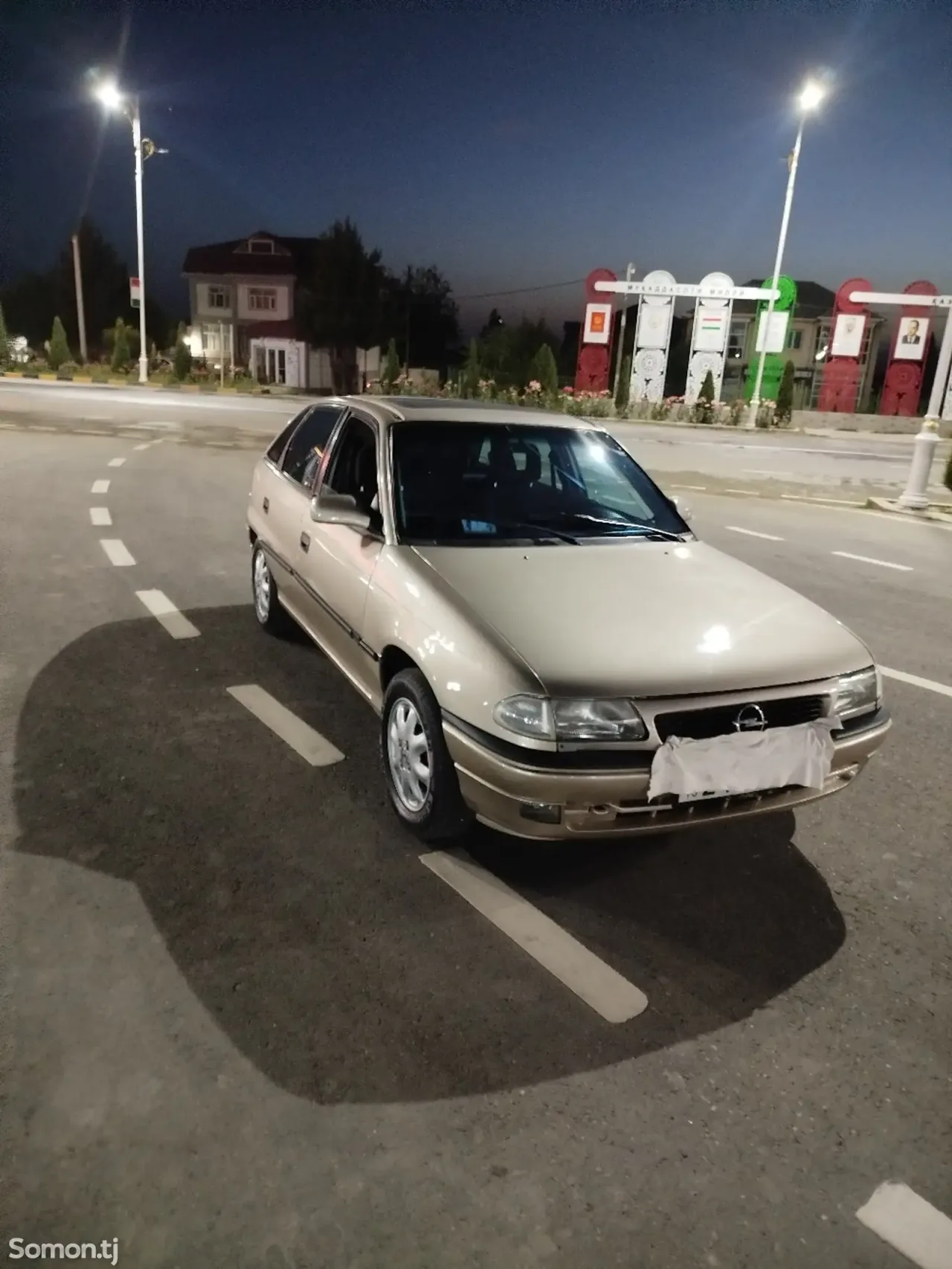 Opel Astra F 1997 · 1.6 MT