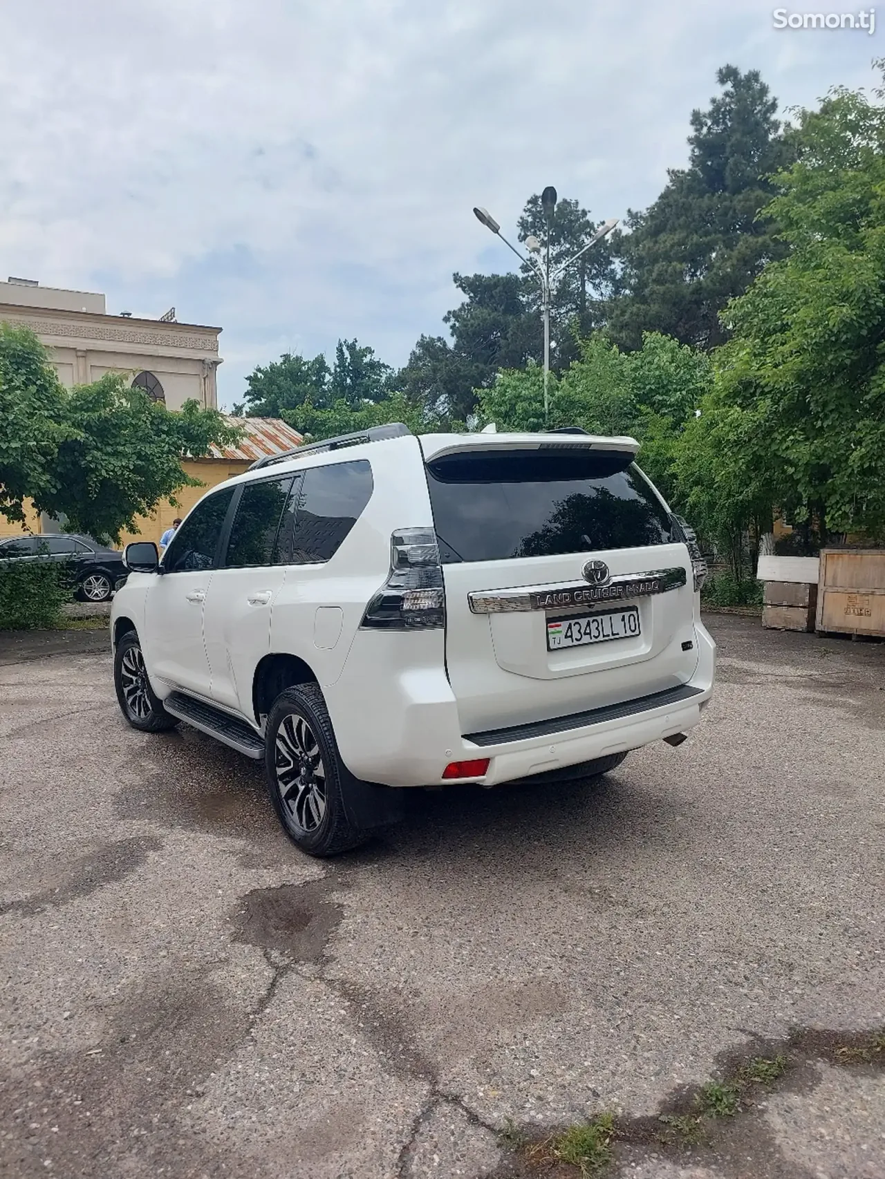 Toyota Land Cruiser Prado 2017 · 3.0 AT
