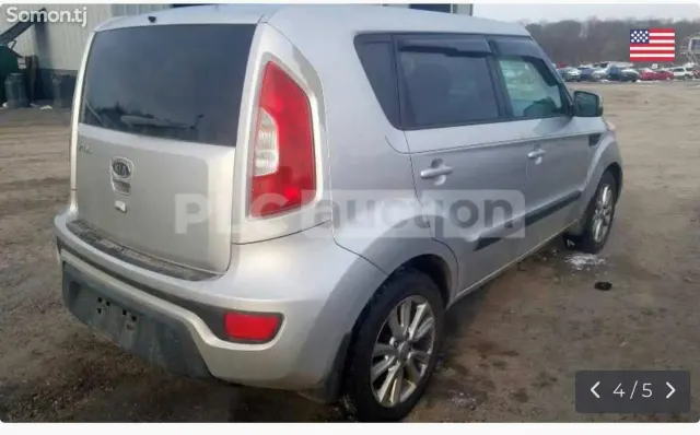 Kia Soul 2013 · AT