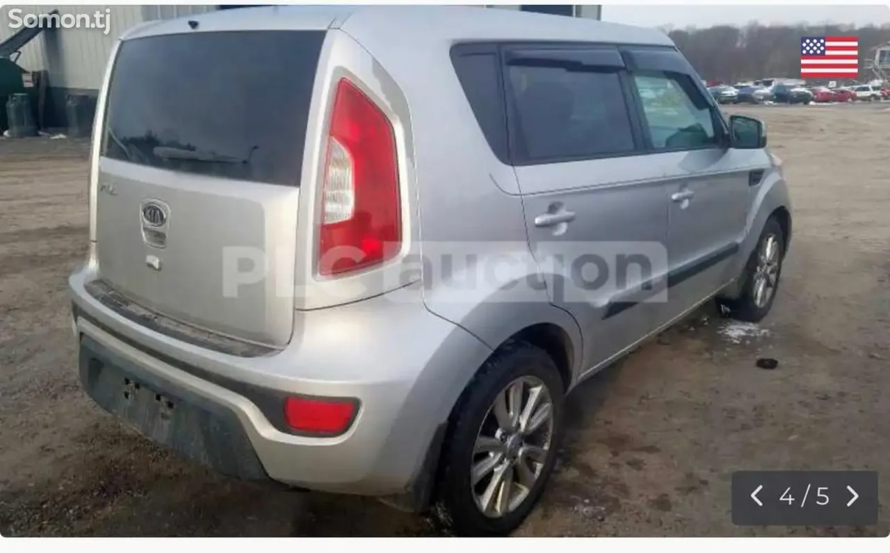 Kia Soul 2013 · AT