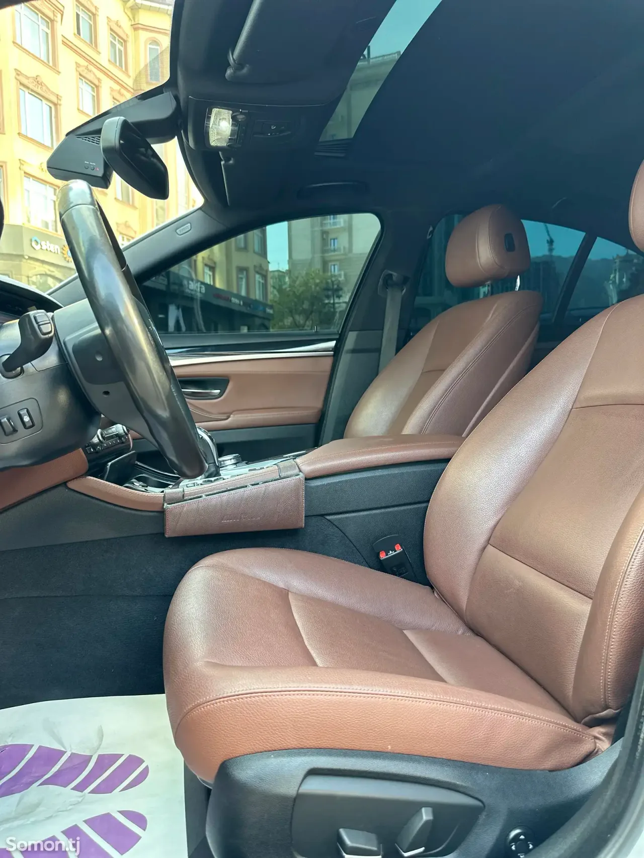 BMW 5 series 2016 · 2.0 AT