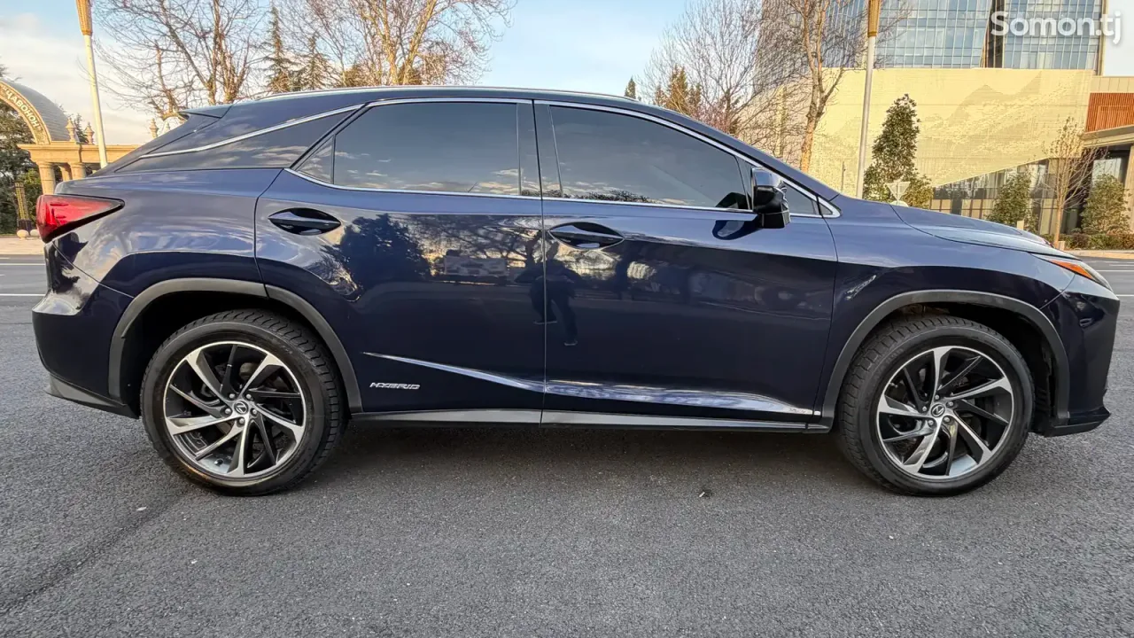 Lexus RX series 2019 · 4.5 AT