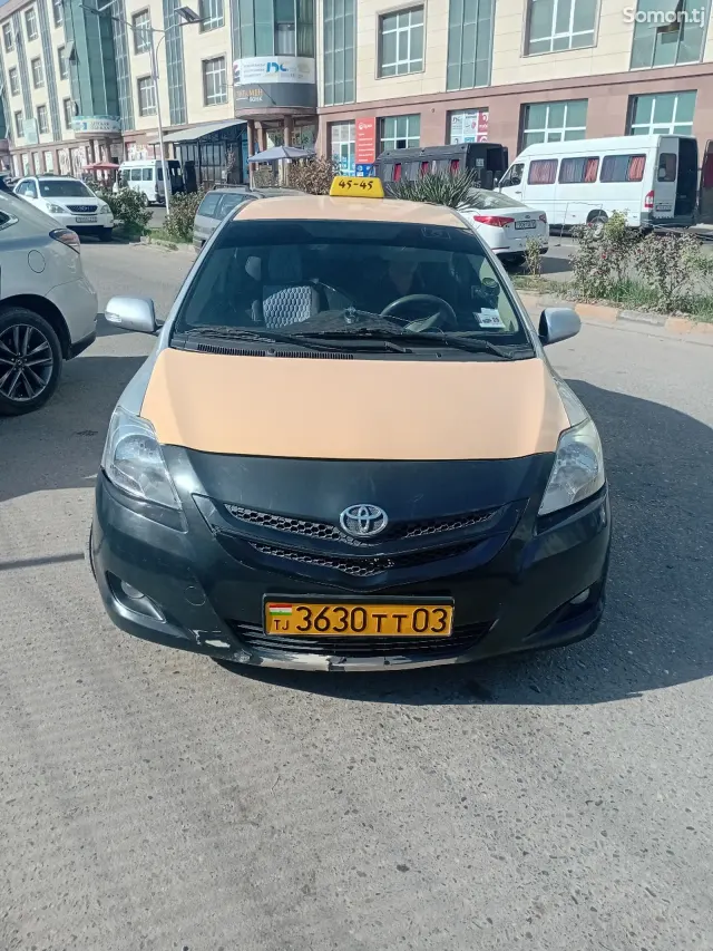Toyota Belta 2010 · 1.3 AT