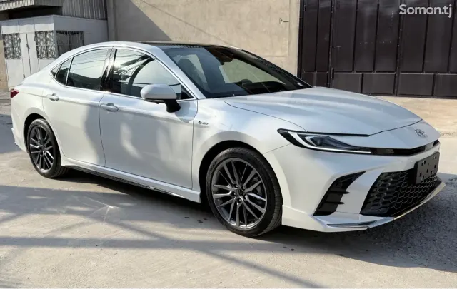 Toyota Camry 2026 · 2.0 CVT