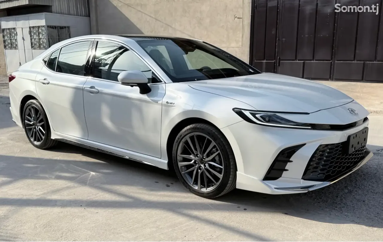 Toyota Camry 2026 · 2.0 CVT