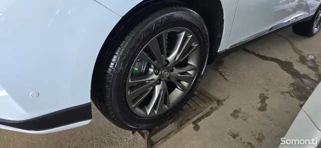 Lexus RX series 2011 · 4.5 MT