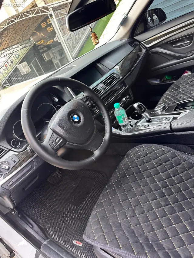 BMW 5 series 2014 · 2.0 AT