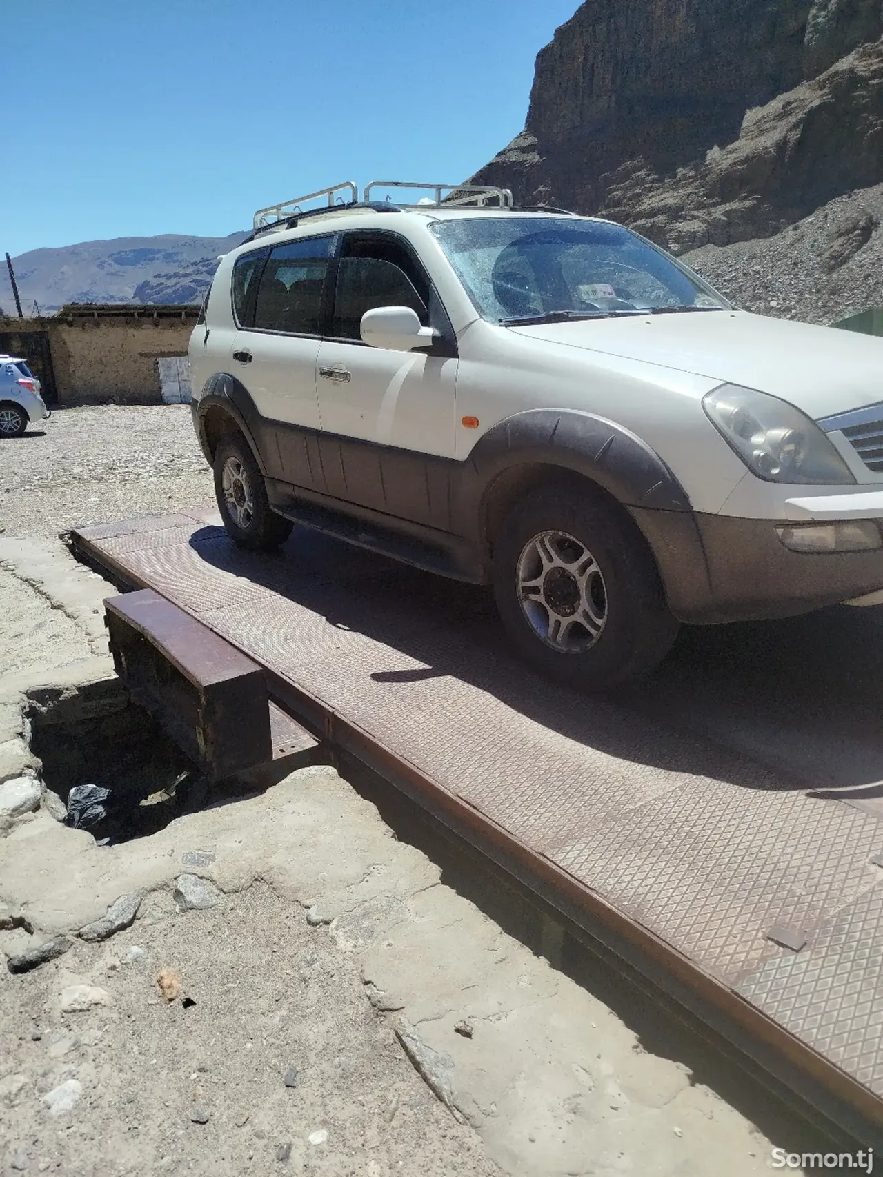 Ssang Yong Rexton 2003 · 2.6 AT
