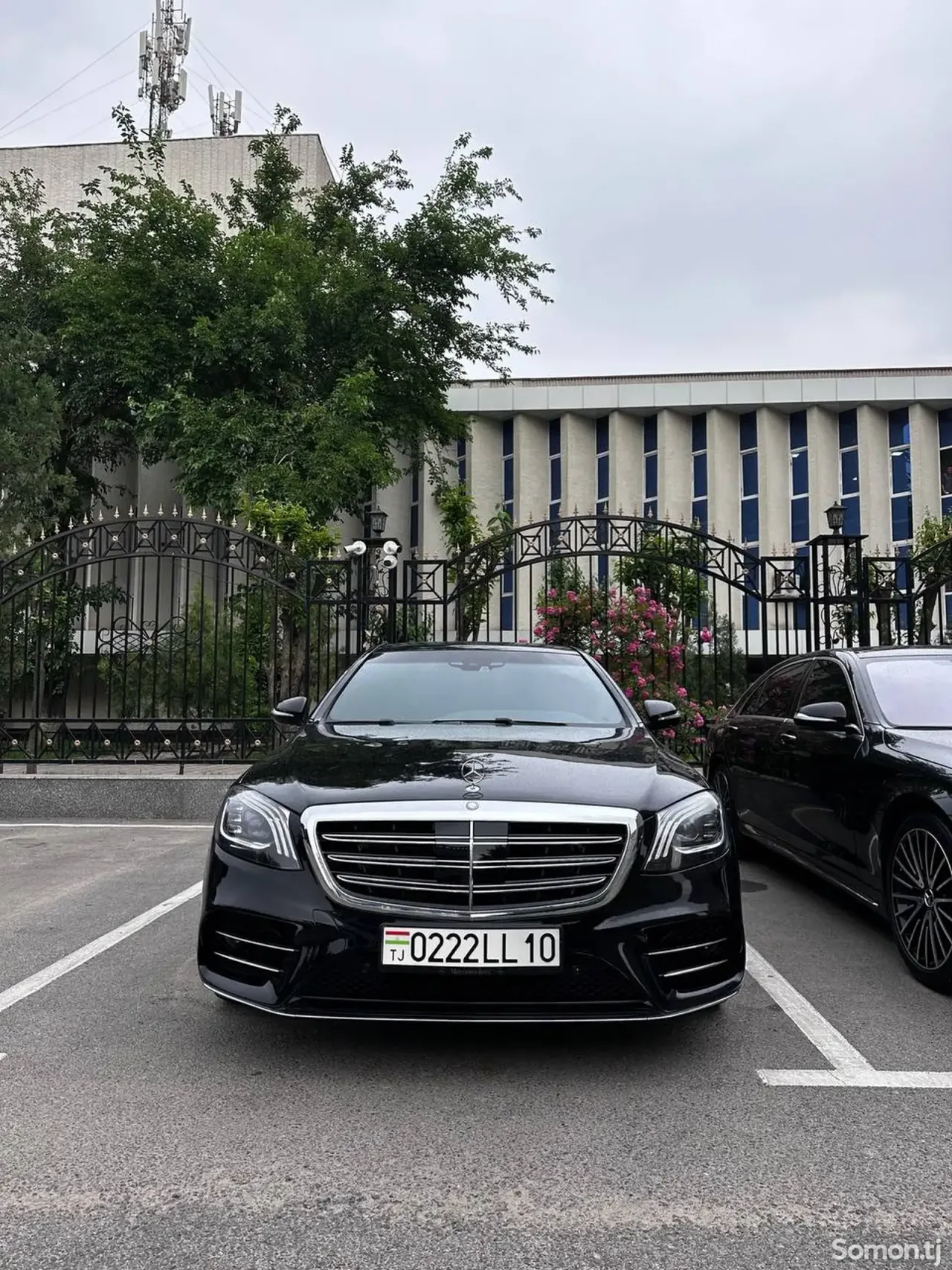 Mercedes-Benz S class 2016 · 4.7 AT