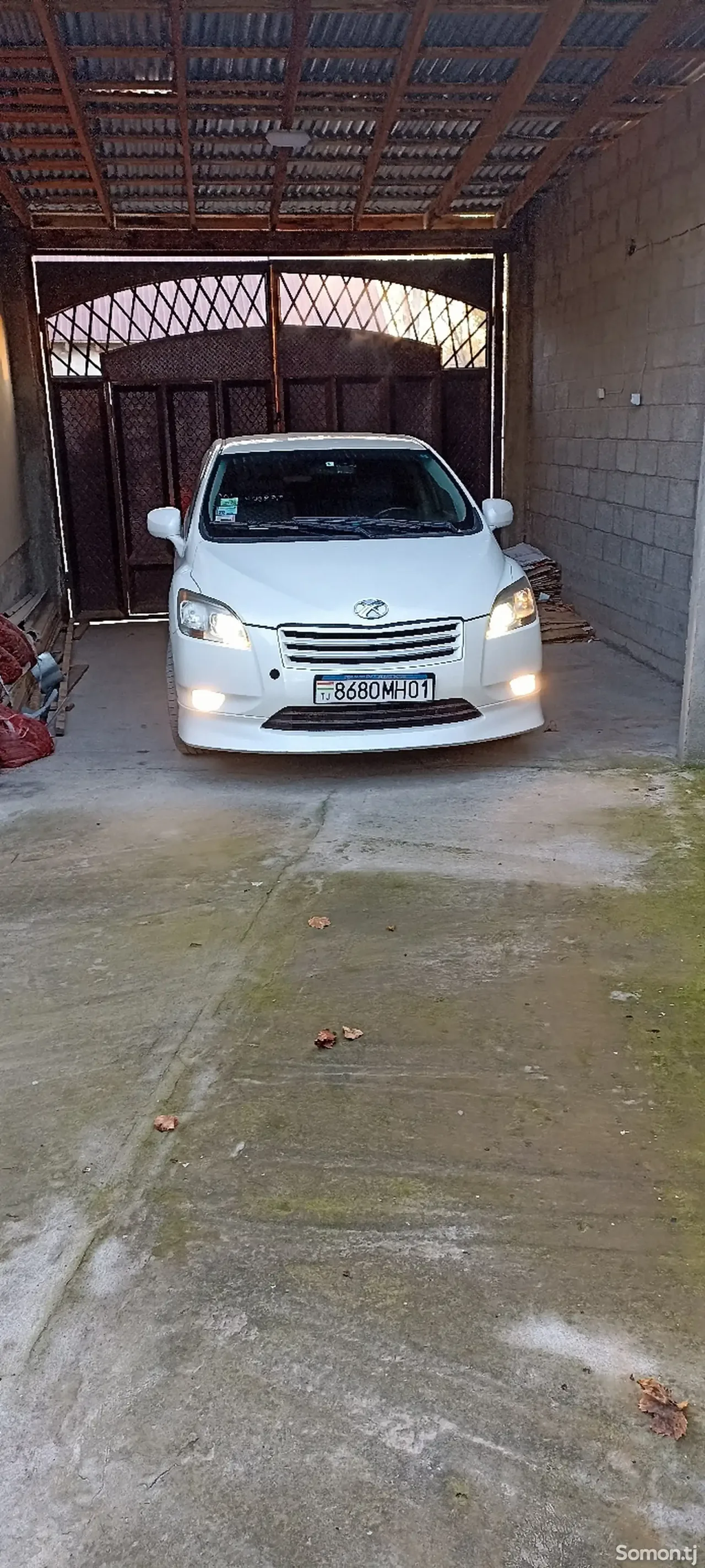 Toyota Mark X ZiO 2008 · 2.4 AT