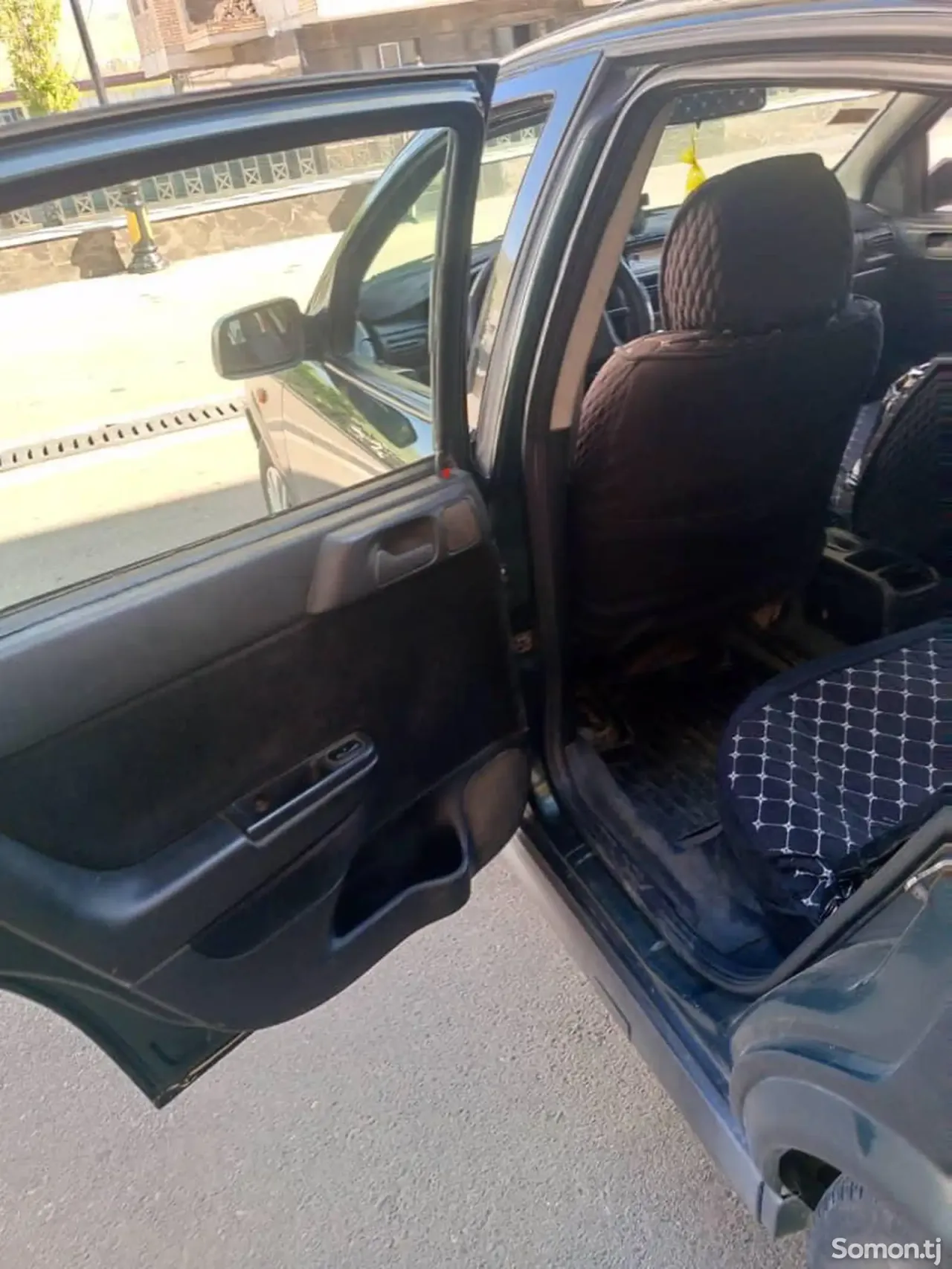 Opel Astra G 1998 · 1.6 MT