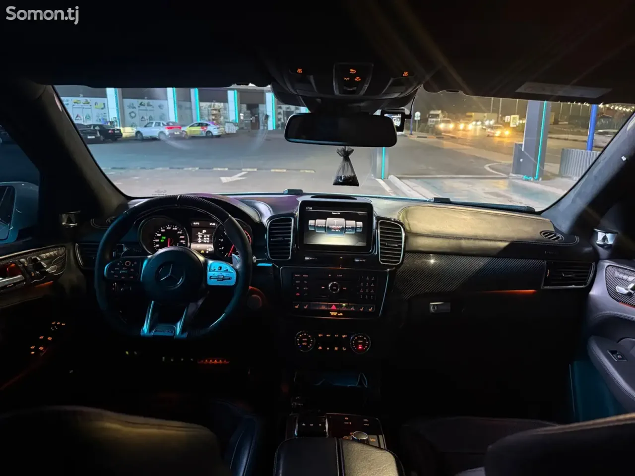 Mercedes-Benz GLE class 2017 · 5.5 AT