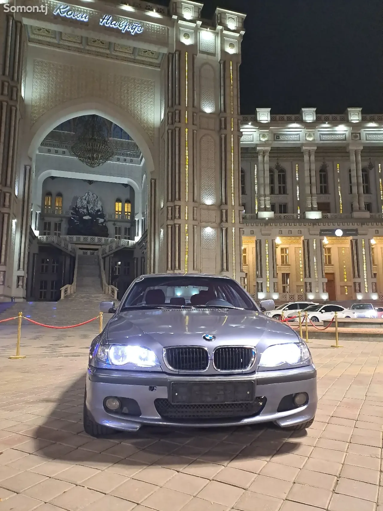 BMW 3 series 2003 · 2.0 MT