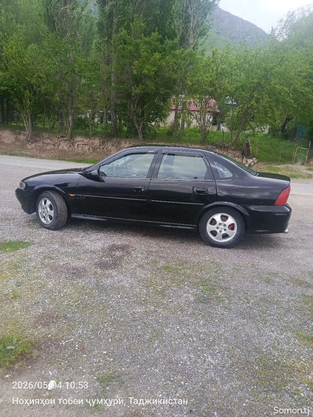 Opel Vectra B 1999 · 1.6 MT