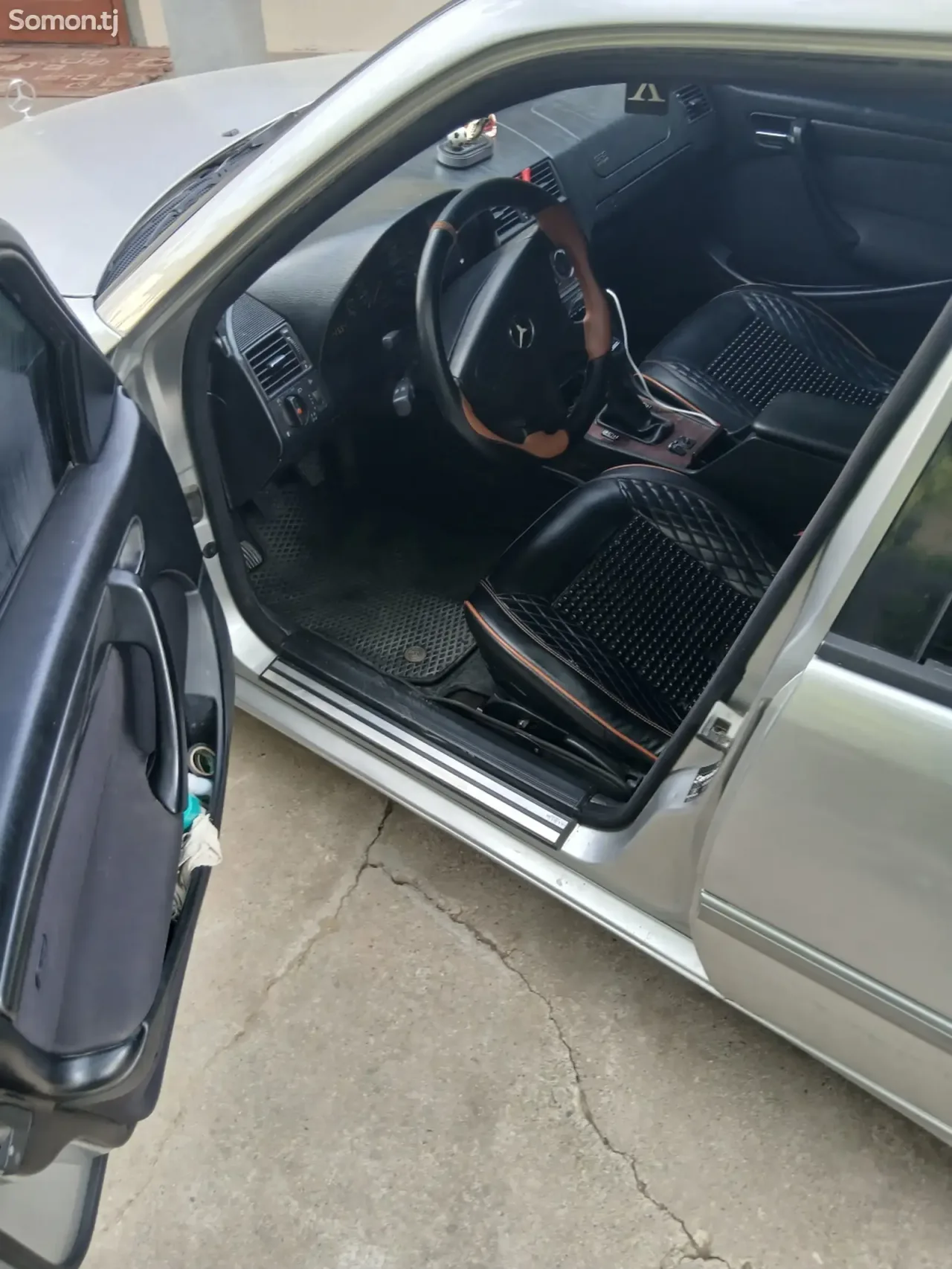 Mercedes-Benz C class 1999 · 1.8 MT