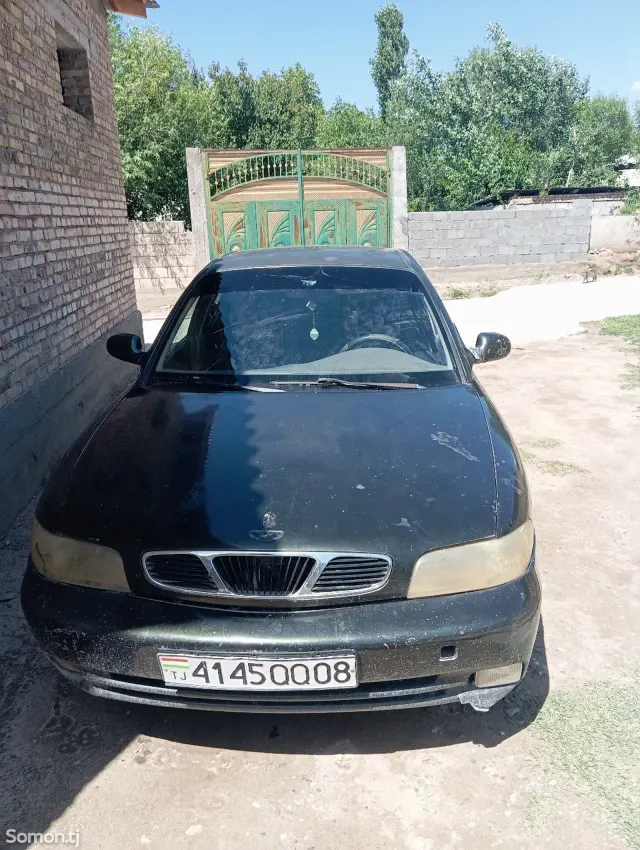 Daewoo Nubira 1997 · MT