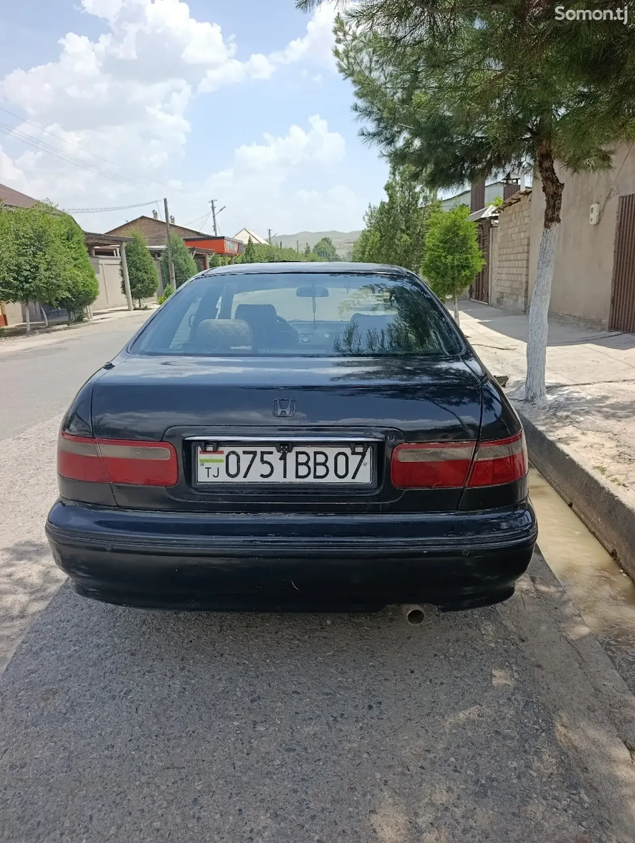 Honda Accord 1996 · 1.6 MT