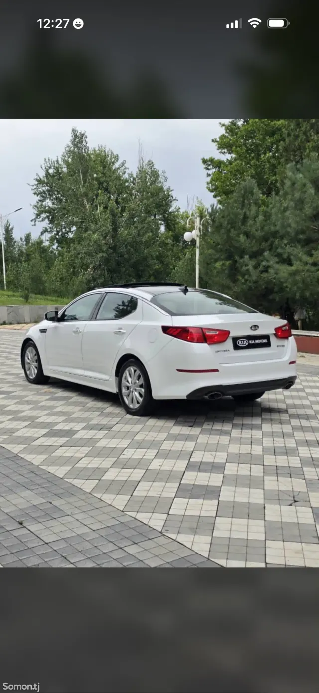 Kia Optima 2015 · 2.4 AT