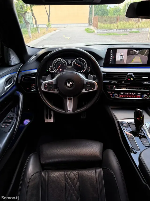 BMW 5 series 2017 · 5.0 AT