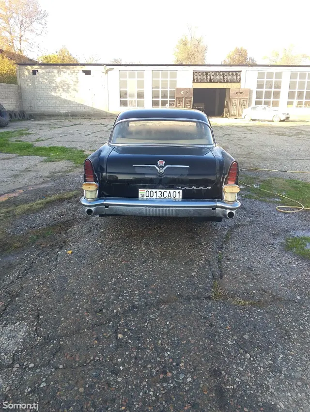 ГАЗ 13 1974 · 5.5 AT